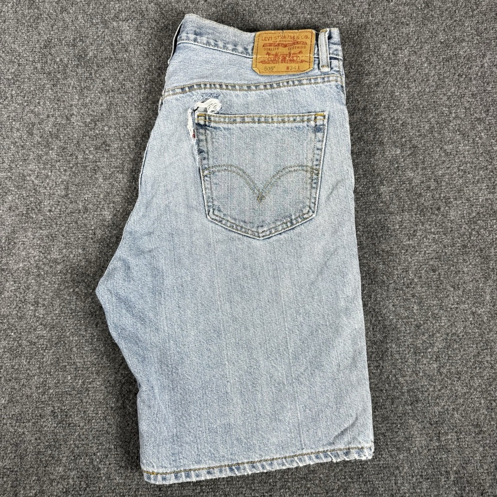 Vintage Levi's 505 Distressed Denim Shorts 34 Light Wash Jorts Streetwear Y2K - Picture 1 of 10